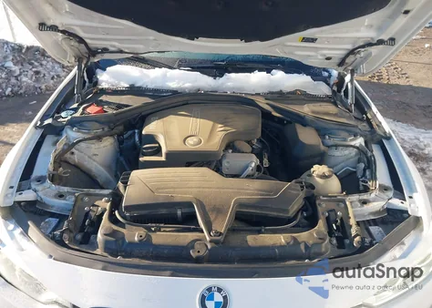 2018 BMW 320I xDrive из США, поврежденный, VIN WBA8E5G54JNU45782